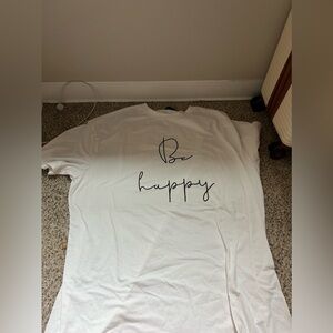 Be happy t-shirt dress